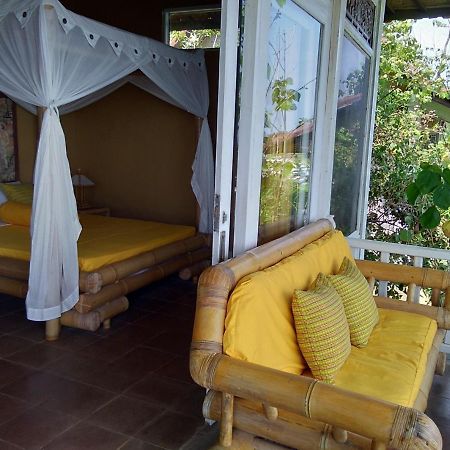 Stairway To Heaven Bungalows And Restaurant Amed Esterno foto