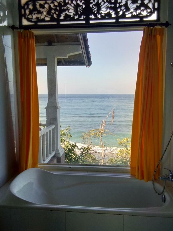 Stairway To Heaven Bungalows And Restaurant Amed Camera foto