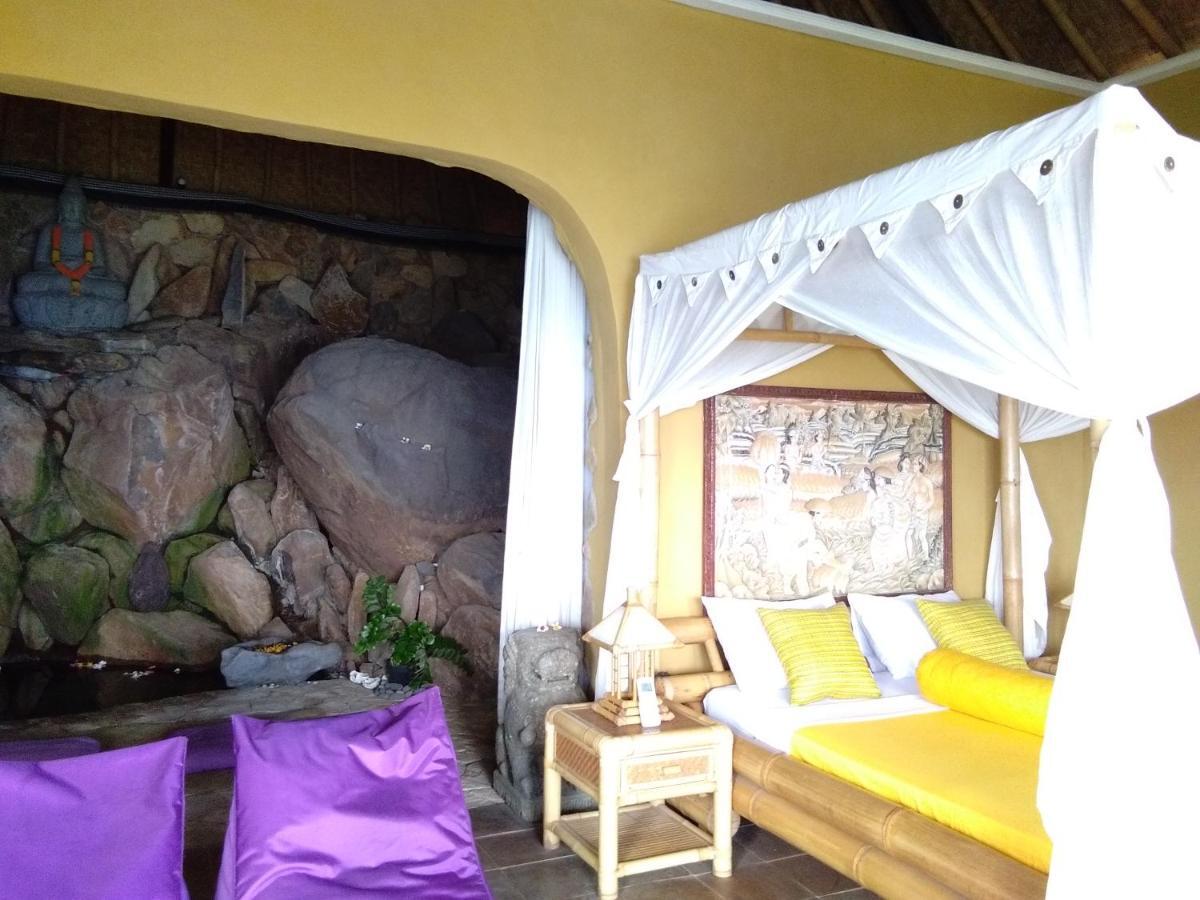 Stairway To Heaven Bungalows And Restaurant Amed Esterno foto